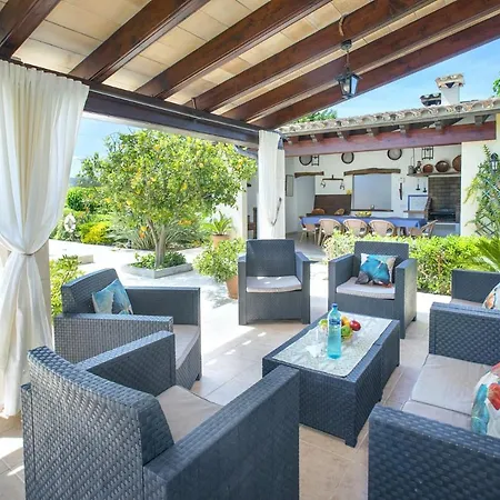 Villa Solivellas By *